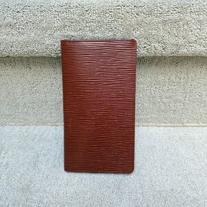 Louis Vuitton flap wallet in brown epi leather